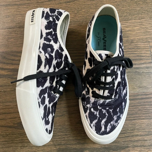 LSeaVees for J.Crew Legend Sneakers Velvet size 8.5 - Picture 11 of 11
